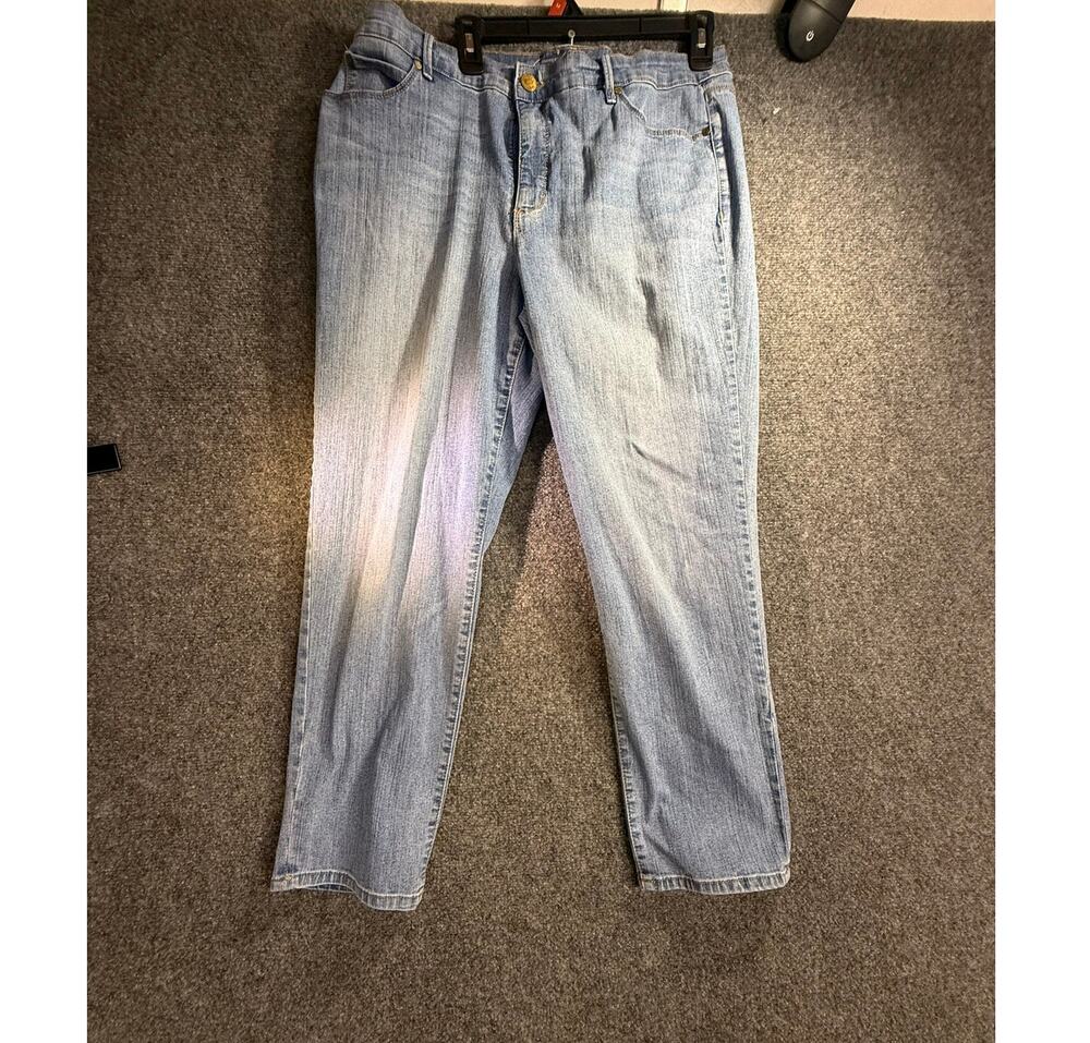 Gloria Vanderbilt Women's Blue Amanda Slimming Crop Denim Jeans Size 16